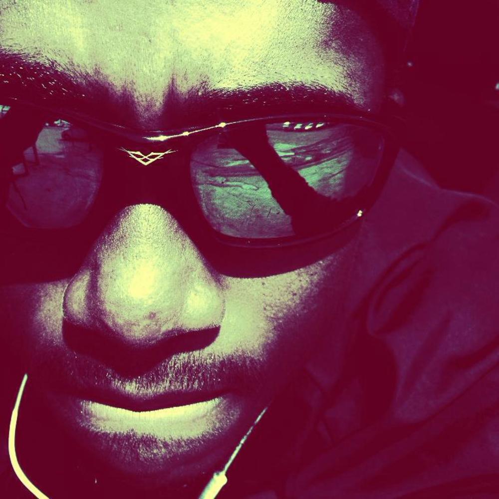 Meet your Posher, Andile